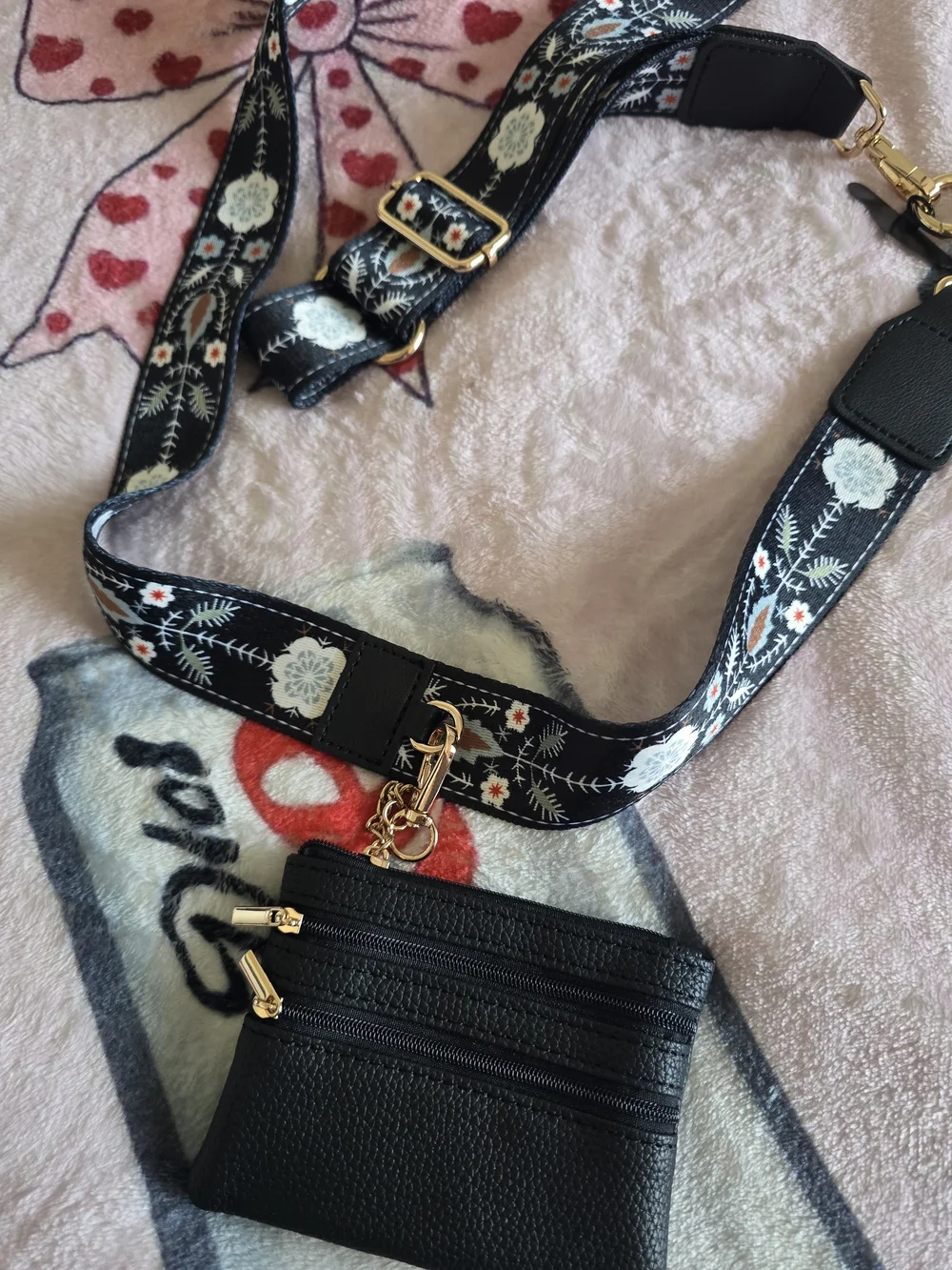 Source Unknown adjustable floral